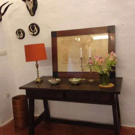 Cortijo De Correa 3*